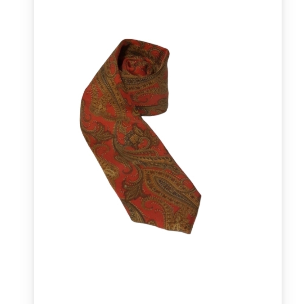 J. Z. Richards Red Paisley Silk Repp Tie 57 x 3